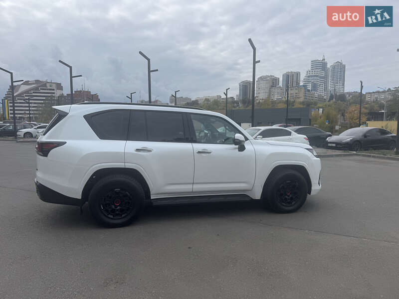 Внедорожник / Кроссовер Lexus LX 2022 в Днепре фото 6 Внедорожник / Кроссовер Lexus LX 2022 в Днепре