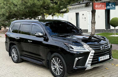 Позашляховик / Кросовер Lexus LX 2016 в  фото 11 Позашляховик / Кросовер Lexus LX 2016 в