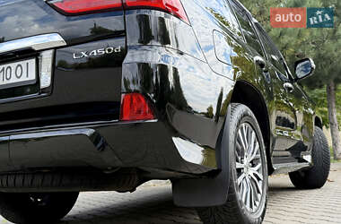 Позашляховик / Кросовер Lexus LX 2016 в  фото 22 Позашляховик / Кросовер Lexus LX 2016 в