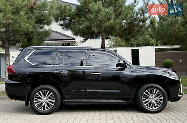 Позашляховик / Кросовер Lexus LX 2016 в  фото 52 Позашляховик / Кросовер Lexus LX 2016 в