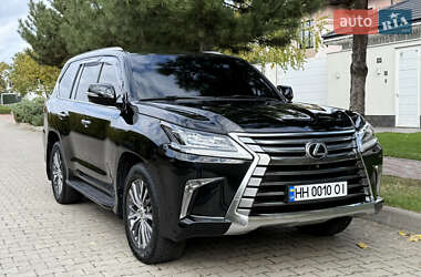 Позашляховик / Кросовер Lexus LX 2016 в  фото 58 Позашляховик / Кросовер Lexus LX 2016 в