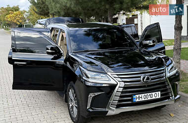 Позашляховик / Кросовер Lexus LX 2016 в  фото 62 Позашляховик / Кросовер Lexus LX 2016 в
