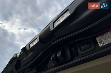 Позашляховик / Кросовер Lexus LX 2016 в  фото 90 Позашляховик / Кросовер Lexus LX 2016 в