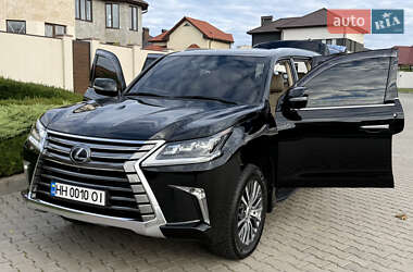Позашляховик / Кросовер Lexus LX 2016 в  фото 144 Позашляховик / Кросовер Lexus LX 2016 в