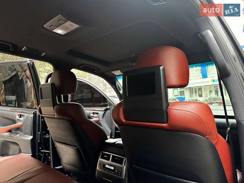 Позашляховик / Кросовер Lexus LX 2015 в Дніпрі