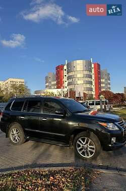 Позашляховик / Кросовер Lexus LX 2014 в Києві