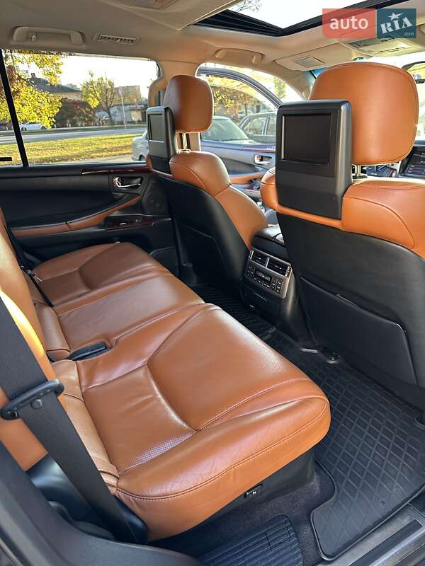 Позашляховик / Кросовер Lexus LX 2014 в Києві
