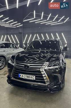 Внедорожник / Кроссовер Lexus LX 2018 в Киеве