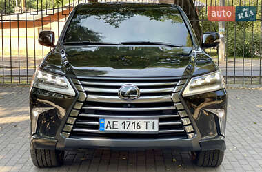 Внедорожник / Кроссовер Lexus LX 2017 в Каменском