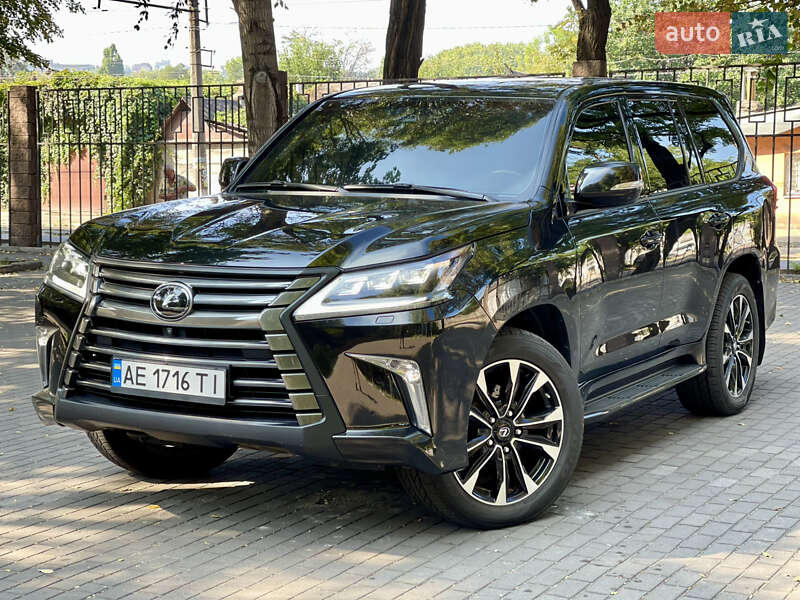 Lexus LX 2017
