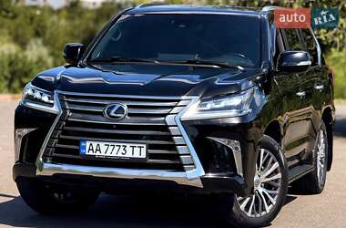 Внедорожник / Кроссовер Lexus LX 2017 в 
