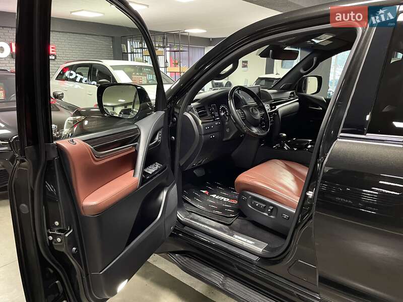 Внедорожник / Кроссовер Lexus LX 2019 в Львове