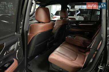 Внедорожник / Кроссовер Lexus LX 2019 в  фото 33 Внедорожник / Кроссовер Lexus LX 2019 в