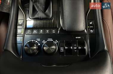 Внедорожник / Кроссовер Lexus LX 2019 в  фото 69 Внедорожник / Кроссовер Lexus LX 2019 в