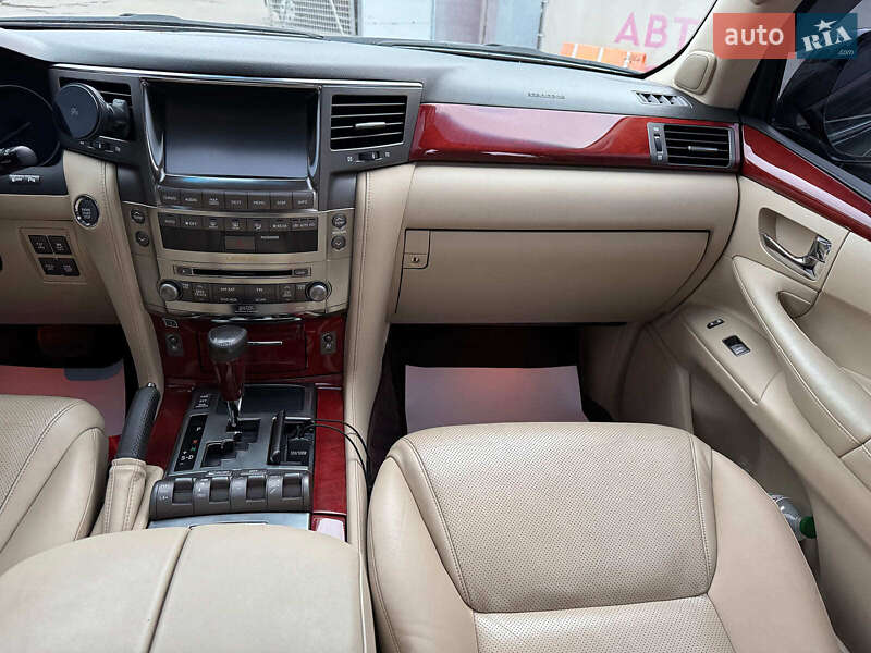 Внедорожник / Кроссовер Lexus LX 2008 в Запорожье фото 19 Внедорожник / Кроссовер Lexus LX 2008 в Запорожье