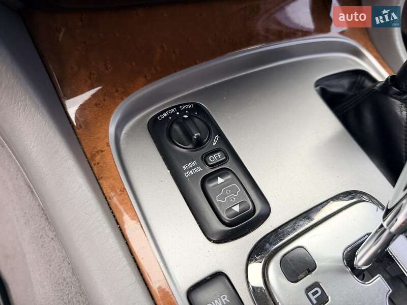 Внедорожник / Кроссовер Lexus LX 2006 в Киеве