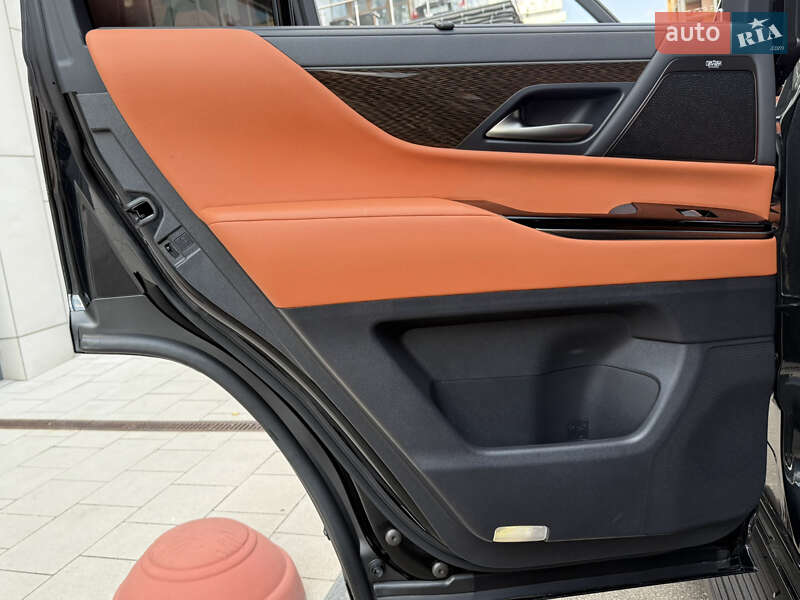 Внедорожник / Кроссовер Lexus LX 2022 в Киеве