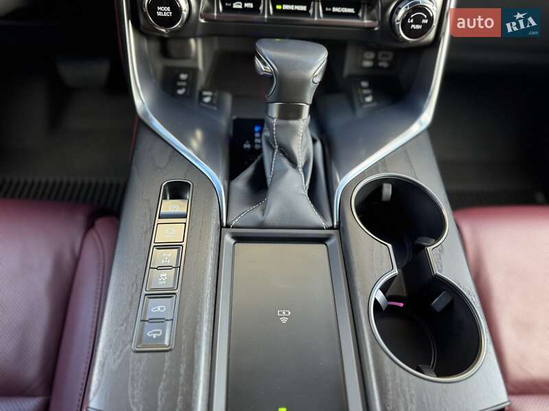 Внедорожник / Кроссовер Lexus LX 2023 в Стрые