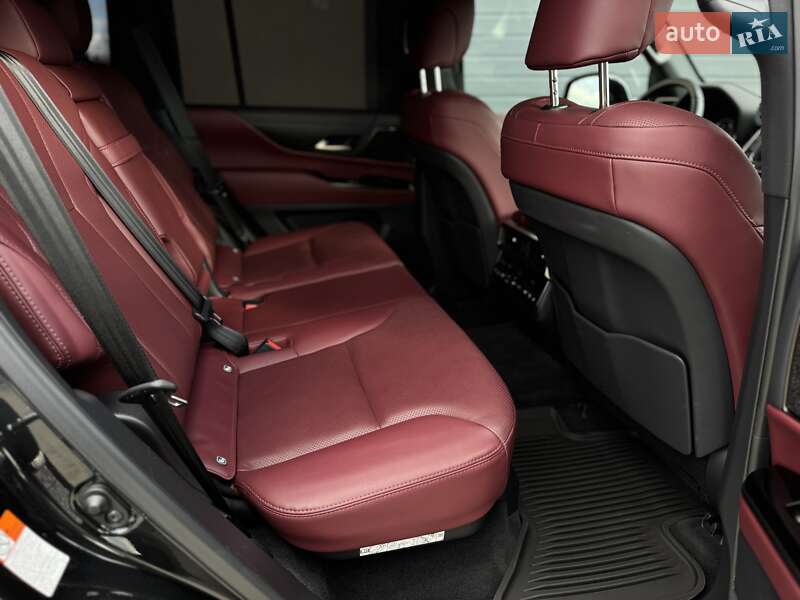 Внедорожник / Кроссовер Lexus LX 2023 в Стрые