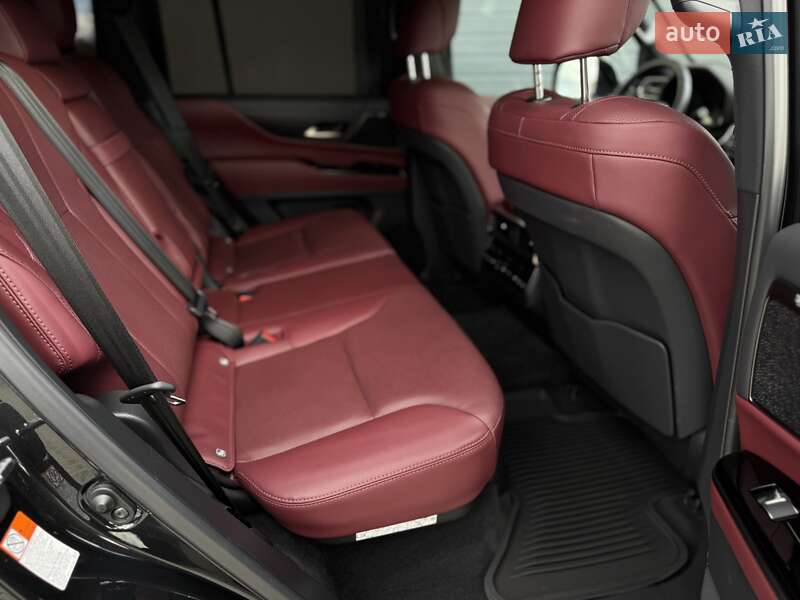 Внедорожник / Кроссовер Lexus LX 2023 в Стрые