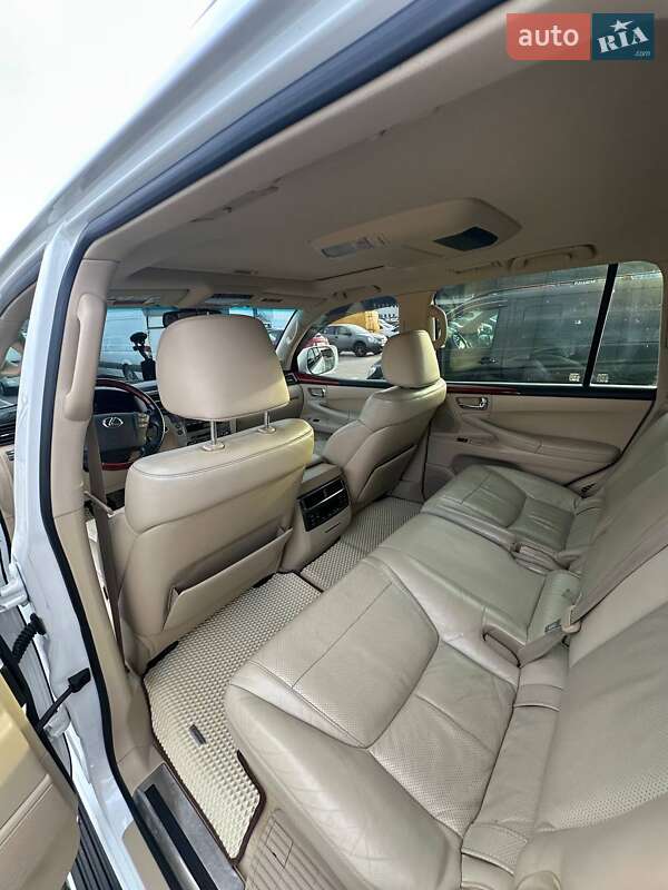 Внедорожник / Кроссовер Lexus LX 2008 в Львове