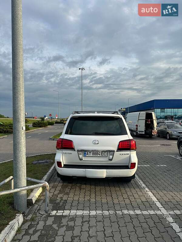 Внедорожник / Кроссовер Lexus LX 2008 в Львове