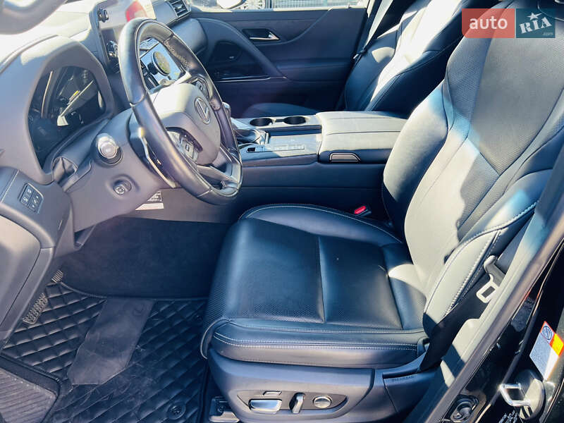 Внедорожник / Кроссовер Lexus LX 2023 в Одессе фото 8 Внедорожник / Кроссовер Lexus LX 2023 в Одессе