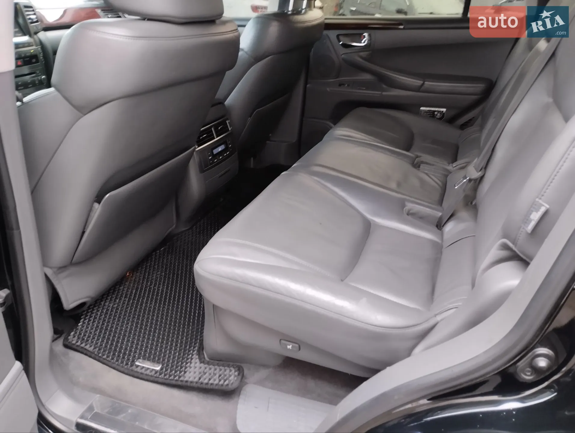 2010 Lexus LX - мініатюра 13