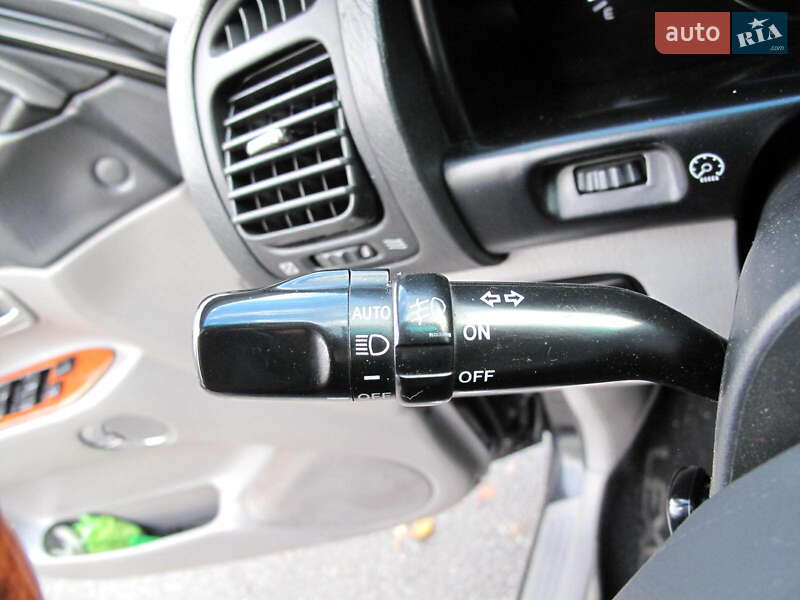 Внедорожник / Кроссовер Lexus LX 2004 в Киеве