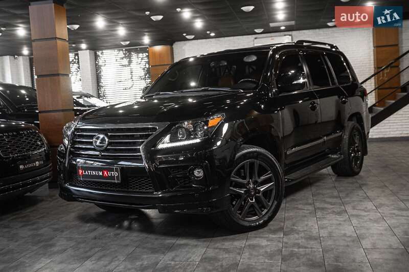 Внедорожник / Кроссовер Lexus LX 2015 в Одессе