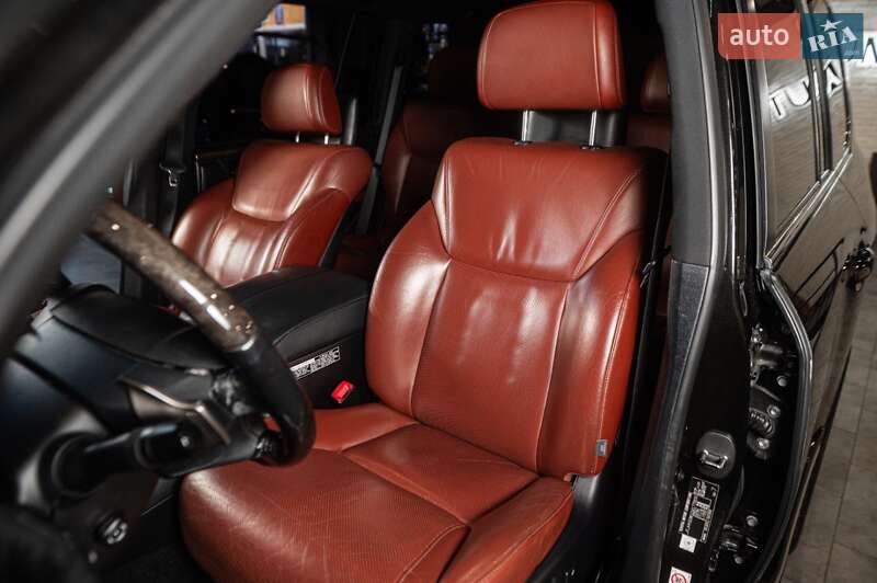 Внедорожник / Кроссовер Lexus LX 2015 в Одессе