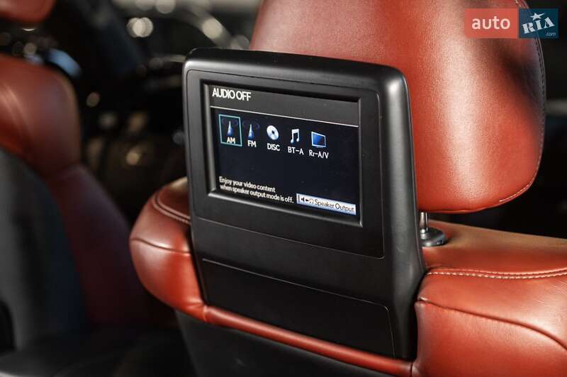 Внедорожник / Кроссовер Lexus LX 2015 в Одессе