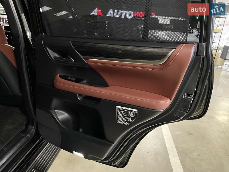 Позашляховик / Кросовер Lexus LX 2018 в Львові фото 38 Позашляховик / Кросовер Lexus LX 2018 в Львові