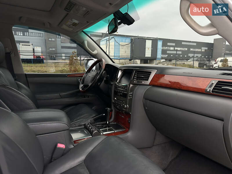 Внедорожник / Кроссовер Lexus LX 2008 в Львове фото 25 Внедорожник / Кроссовер Lexus LX 2008 в Львове