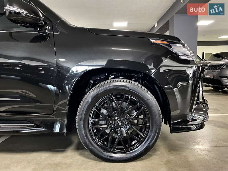 Позашляховик / Кросовер Lexus LX 2018 в Львові фото 71 Позашляховик / Кросовер Lexus LX 2018 в Львові