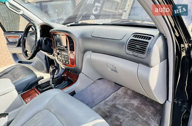 Внедорожник / Кроссовер Lexus LX 1999 в Одессе