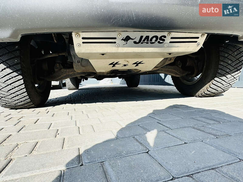 Внедорожник / Кроссовер Lexus LX 1999 в Одессе