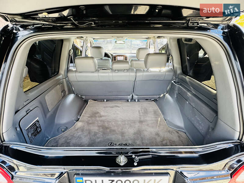 Внедорожник / Кроссовер Lexus LX 1999 в Одессе