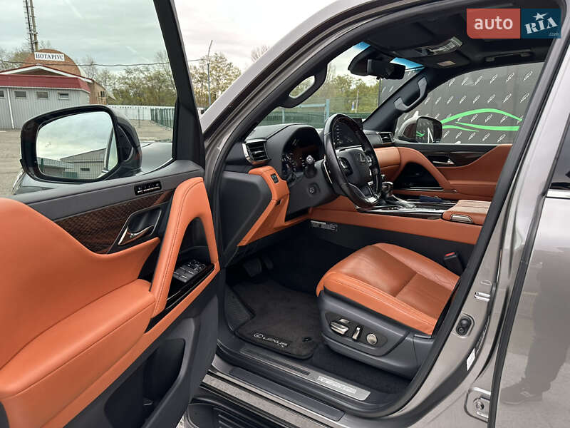 Позашляховик / Кросовер Lexus LX 2023 в Києві