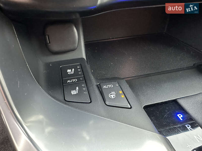 Позашляховик / Кросовер Lexus LX 2023 в Києві