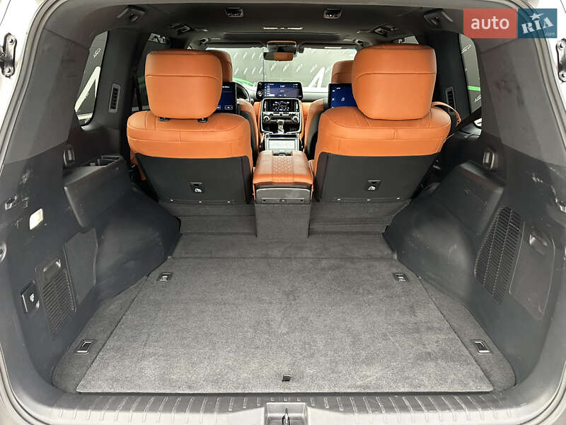 Позашляховик / Кросовер Lexus LX 2023 в Києві
