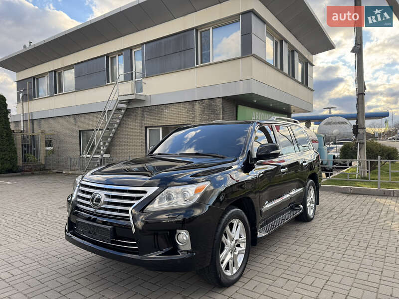 Позашляховик / Кросовер Lexus LX 2008 в Харкові