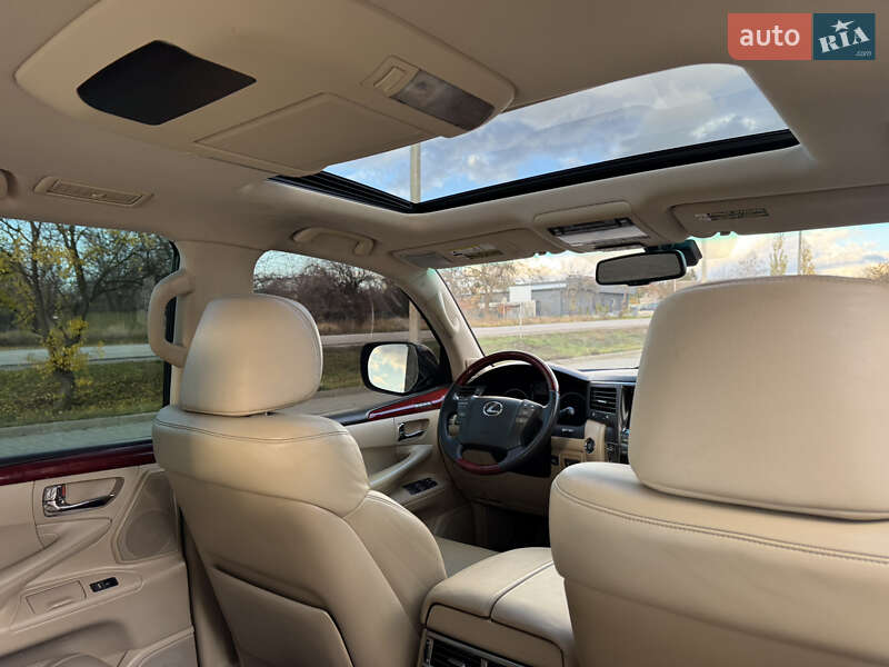 Позашляховик / Кросовер Lexus LX 2008 в Харкові