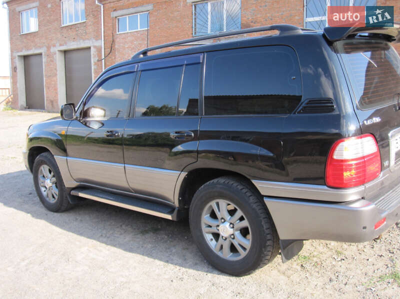 Позашляховик / Кросовер Lexus LX 2003 в Вінниці