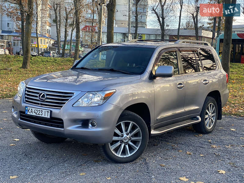 Внедорожник / Кроссовер Lexus LX 2008 в Хмельницком