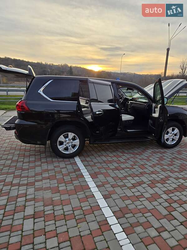 Позашляховик / Кросовер Lexus LX 2016 в Лубнах фото 5 Позашляховик / Кросовер Lexus LX 2016 в Лубнах