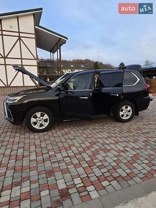 Позашляховик / Кросовер Lexus LX 2016 в Лубнах фото 11 Позашляховик / Кросовер Lexus LX 2016 в Лубнах