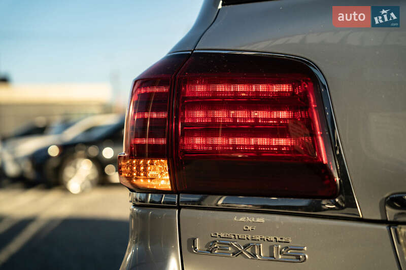 Позашляховик / Кросовер Lexus LX 2008 в Чернівцях