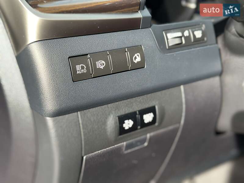 Внедорожник / Кроссовер Lexus LX 2021 в Киеве