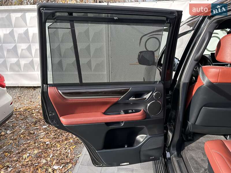 Внедорожник / Кроссовер Lexus LX 2021 в Киеве